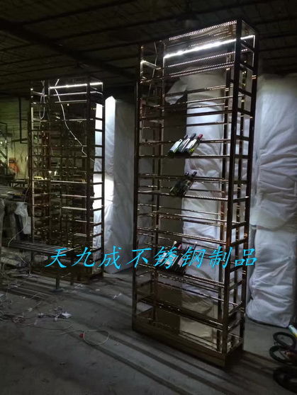 不锈钢酒柜 天九成重塑金属制品的优雅与匠心